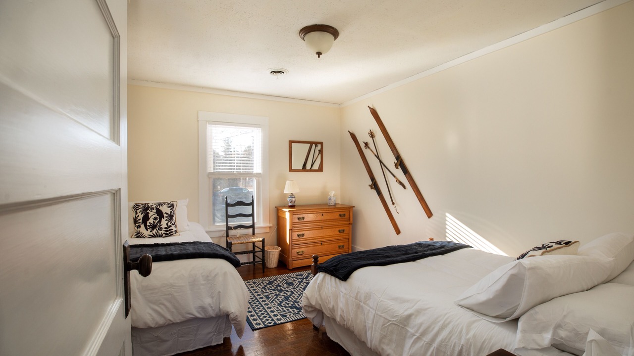 Photo of Bedroom in North Creek