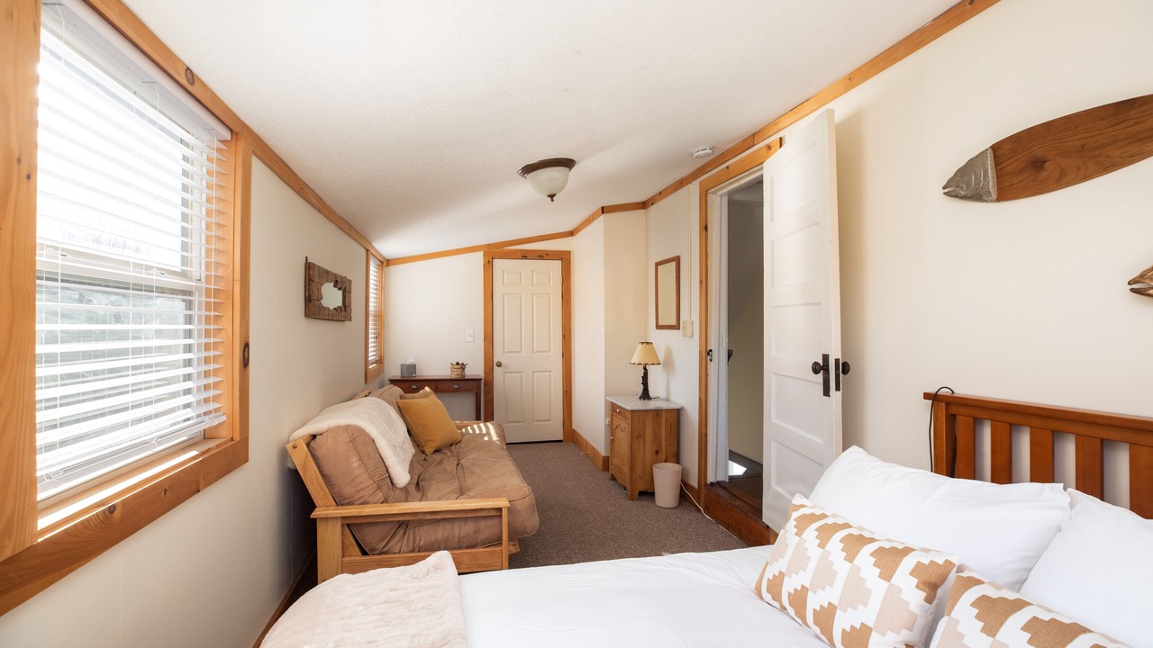 Photo of Bedroom in North Creek