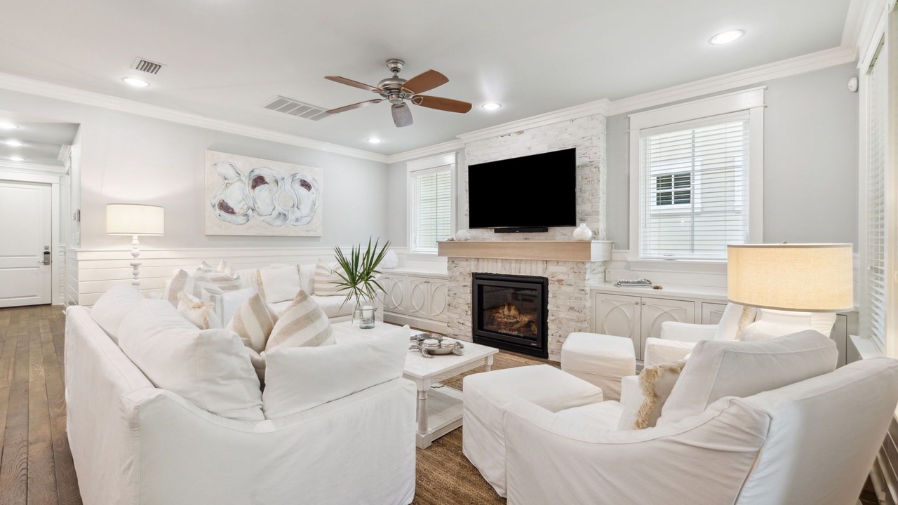Photo of Livingroom in WaterSound West Beach