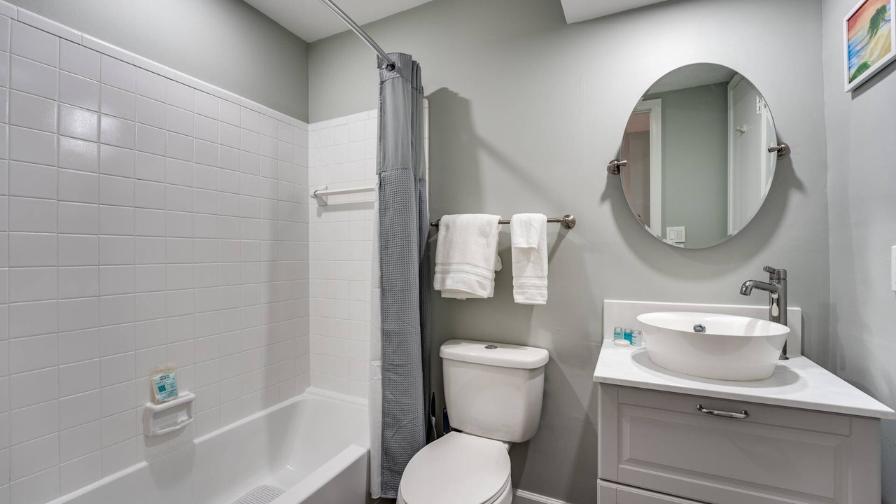 Photo of Bathroom in Orange Park