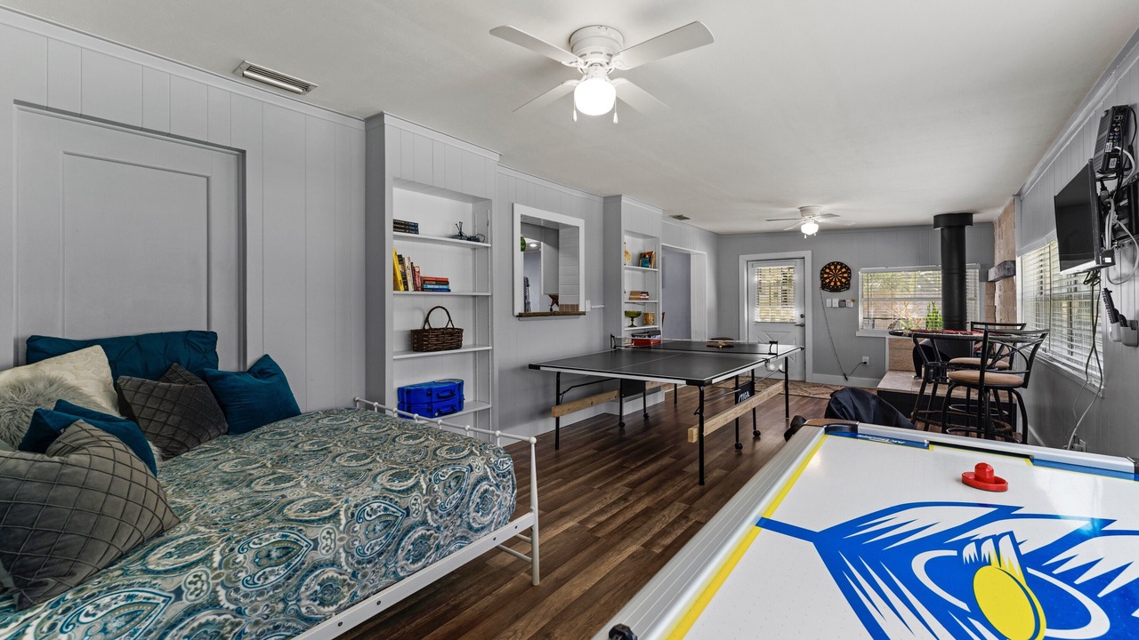 Photo of Bedroom in Cape Caneveral Beach Gardens