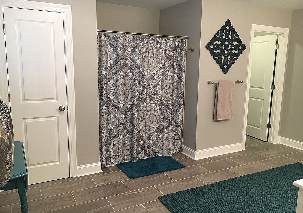 Photo of Bathroom in Manson