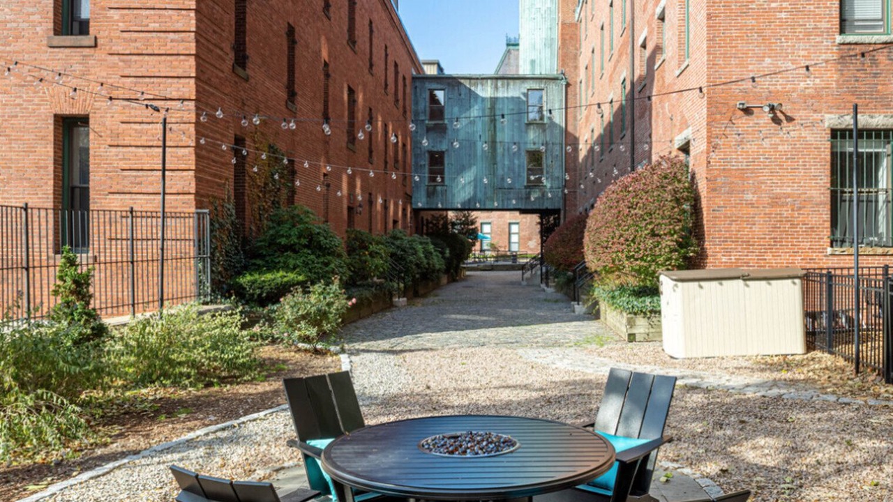 Photo of Outdoor in Lower Mills