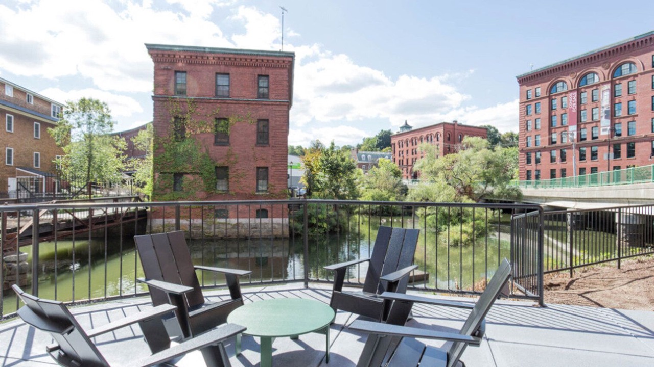 Photo of Outdoor in Lower Mills