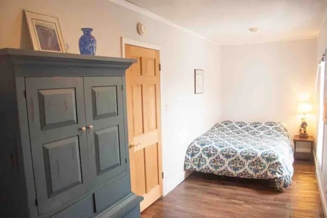 Photo of Bedroom in Oswego