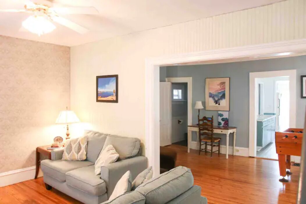 Photo of Livingroom in Oswego