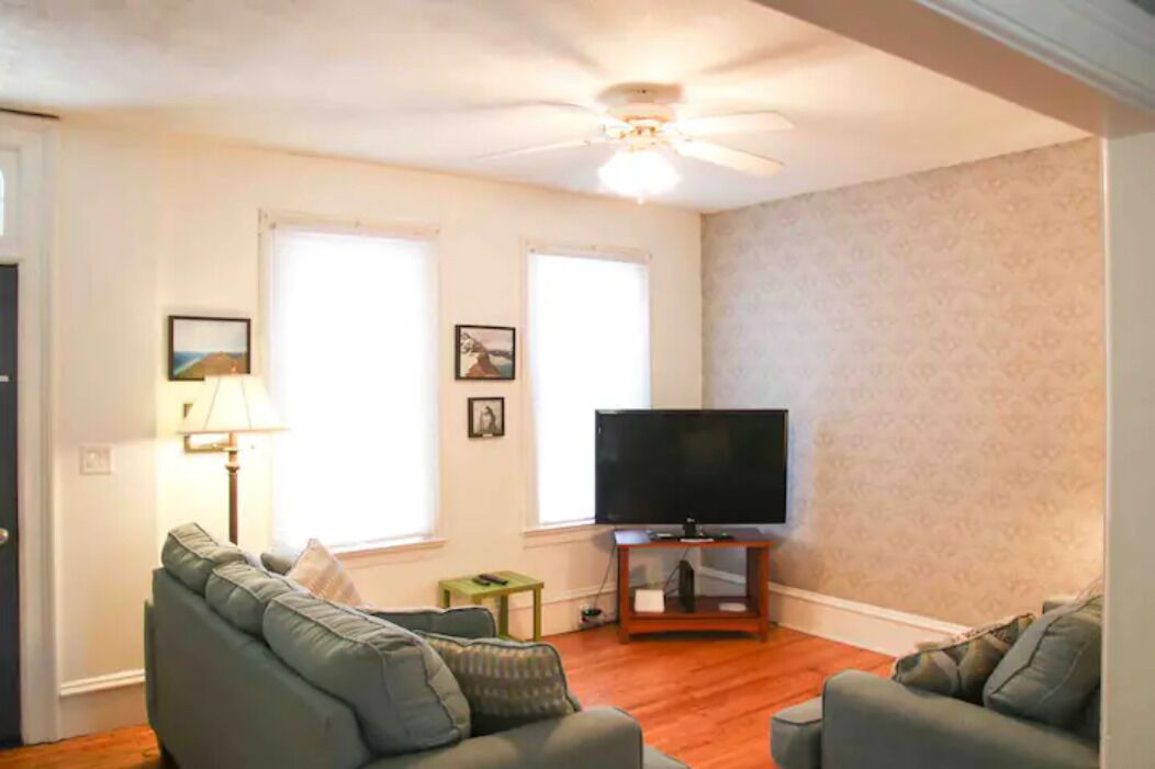 Photo of Livingroom in Oswego