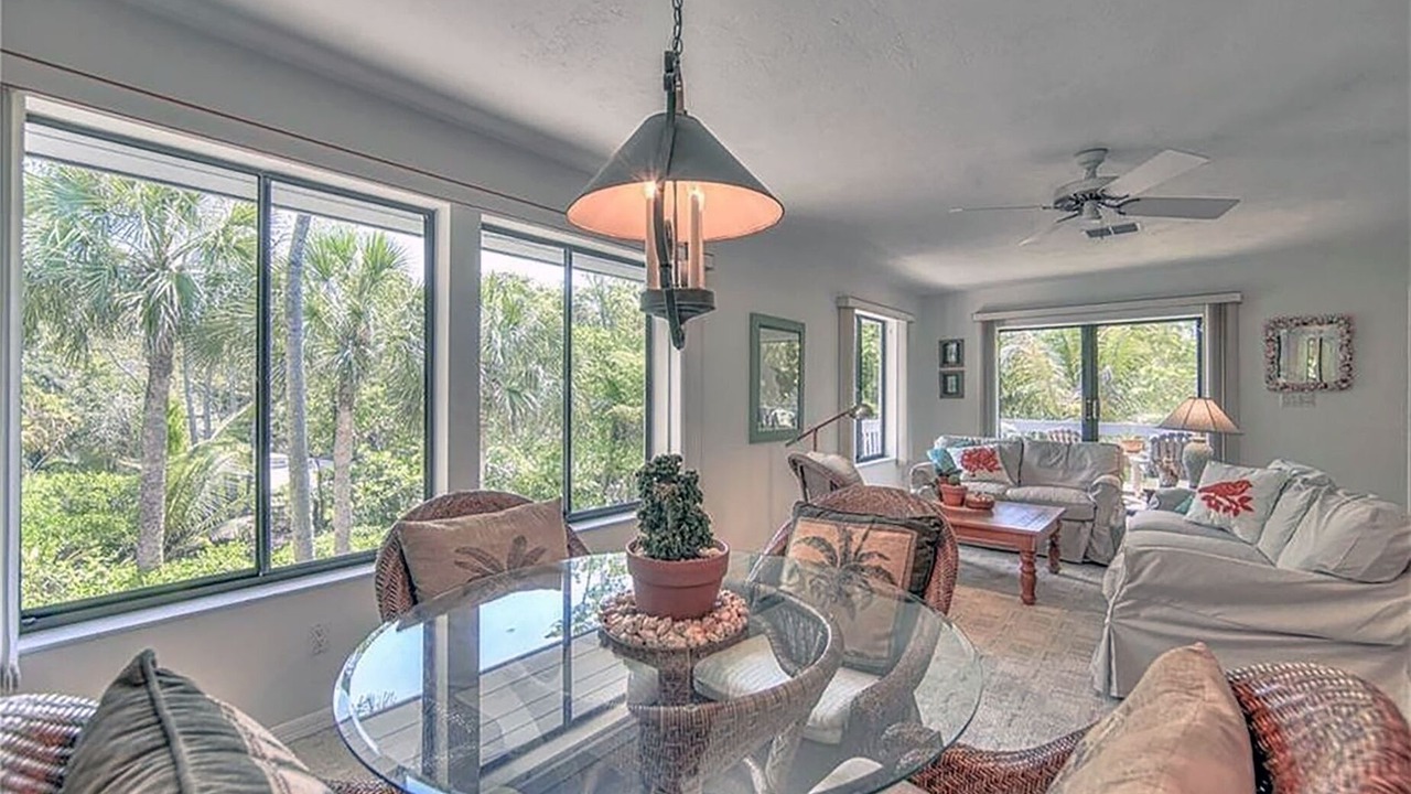 Photo of Livingroom in Gulf Pines