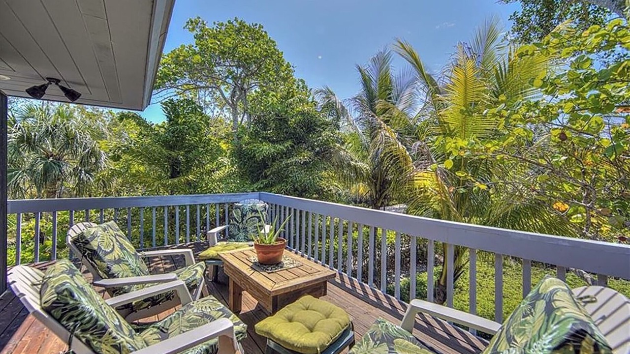 Photo of Patio Balcony in Gulf Pines