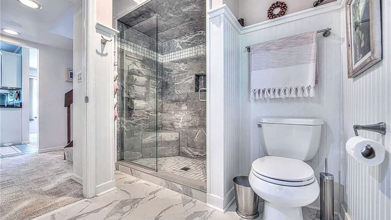 Photo of Bathroom in Gulf Pines