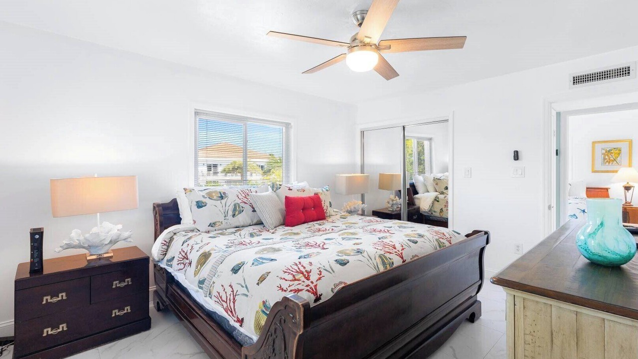 Photo of Bedroom in Marathon