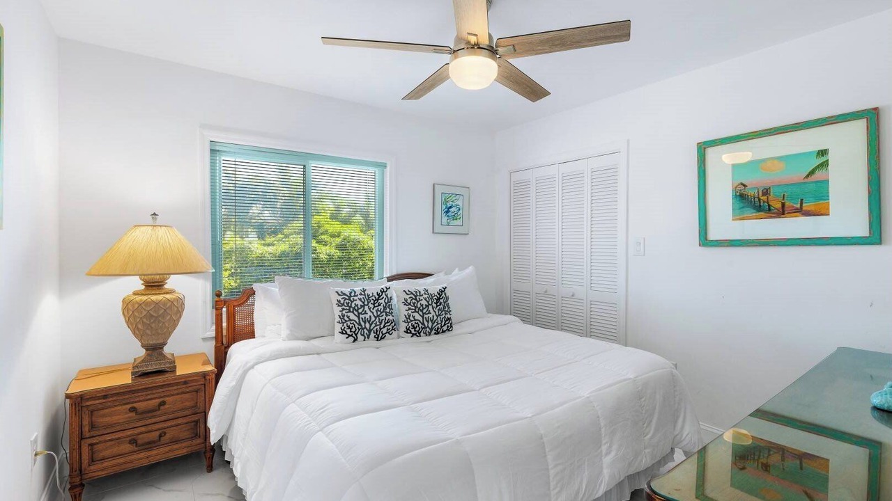 Photo of Bedroom in Marathon