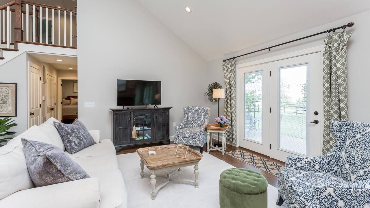 Photo of Livingroom in Cross Keys