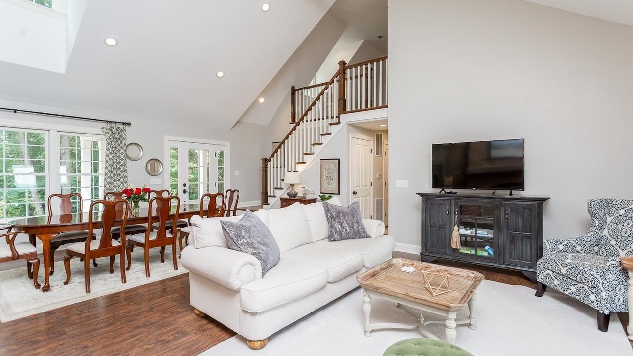 Photo of Livingroom in Cross Keys