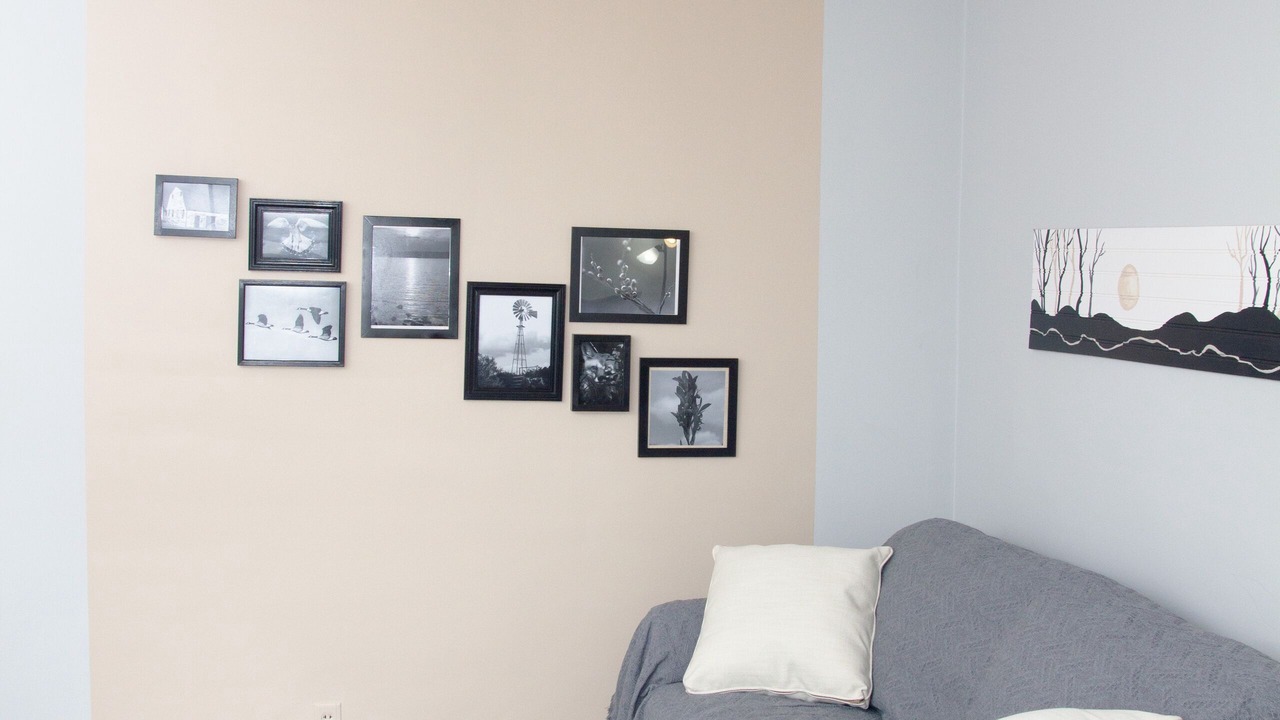 Photo of Livingroom in Niagara Falls