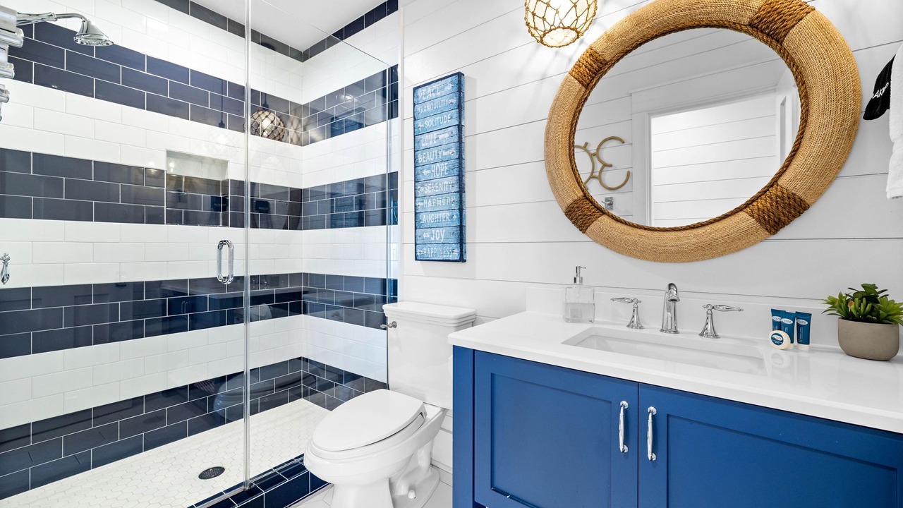 Photo of Bathroom in Seaside