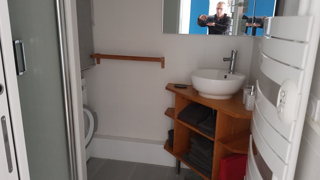 Photo of Bathroom in Saint-Jacques