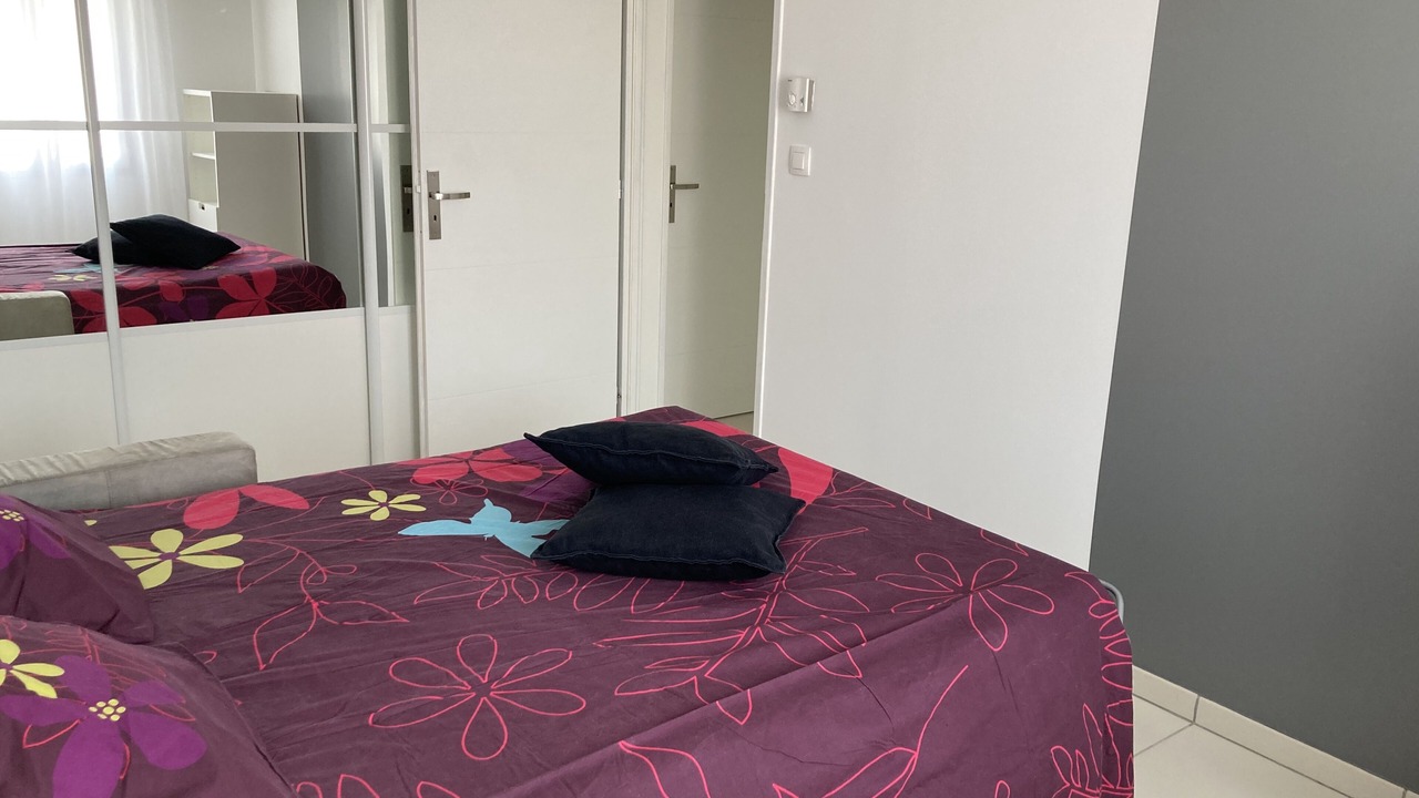 Photo of Bedroom in Entraigues-sur-la-Sorgue