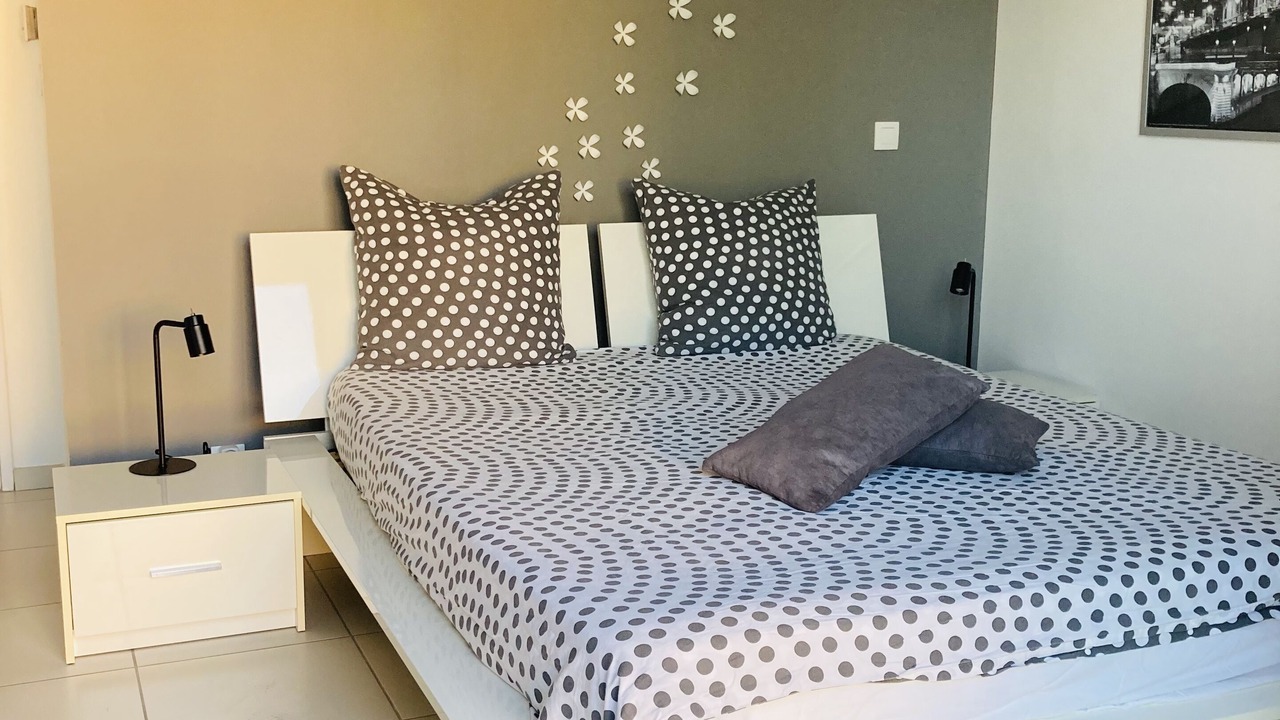 Photo of Bedroom in Entraigues-sur-la-Sorgue
