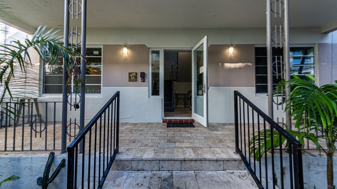 Photo of Outdoor in West Avenue