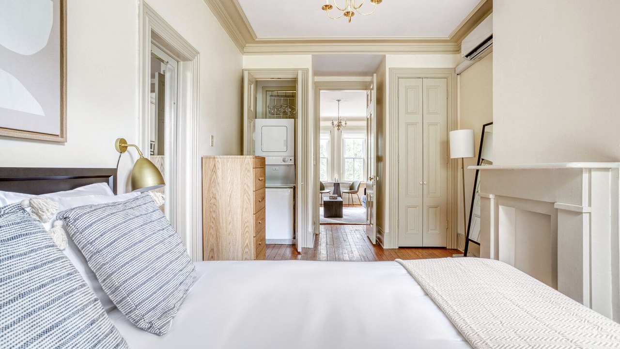 Photo of Bedroom in Logan Circle