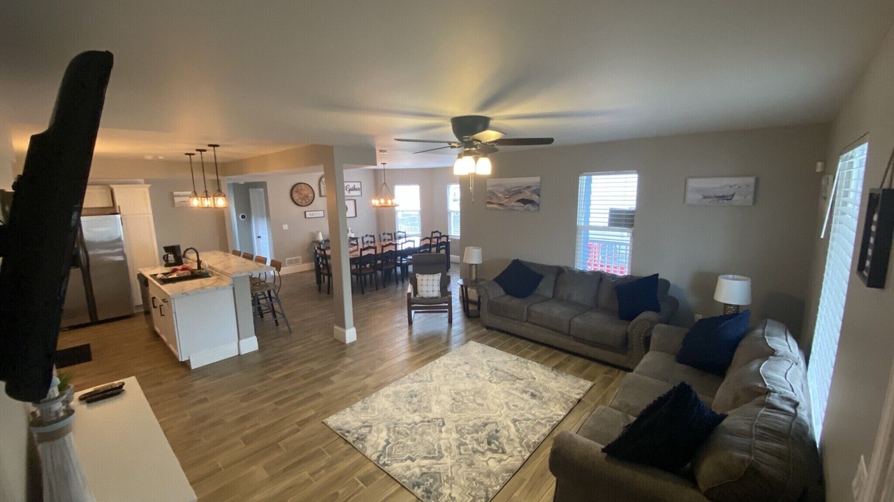 Photo of Livingroom in Michigan City
