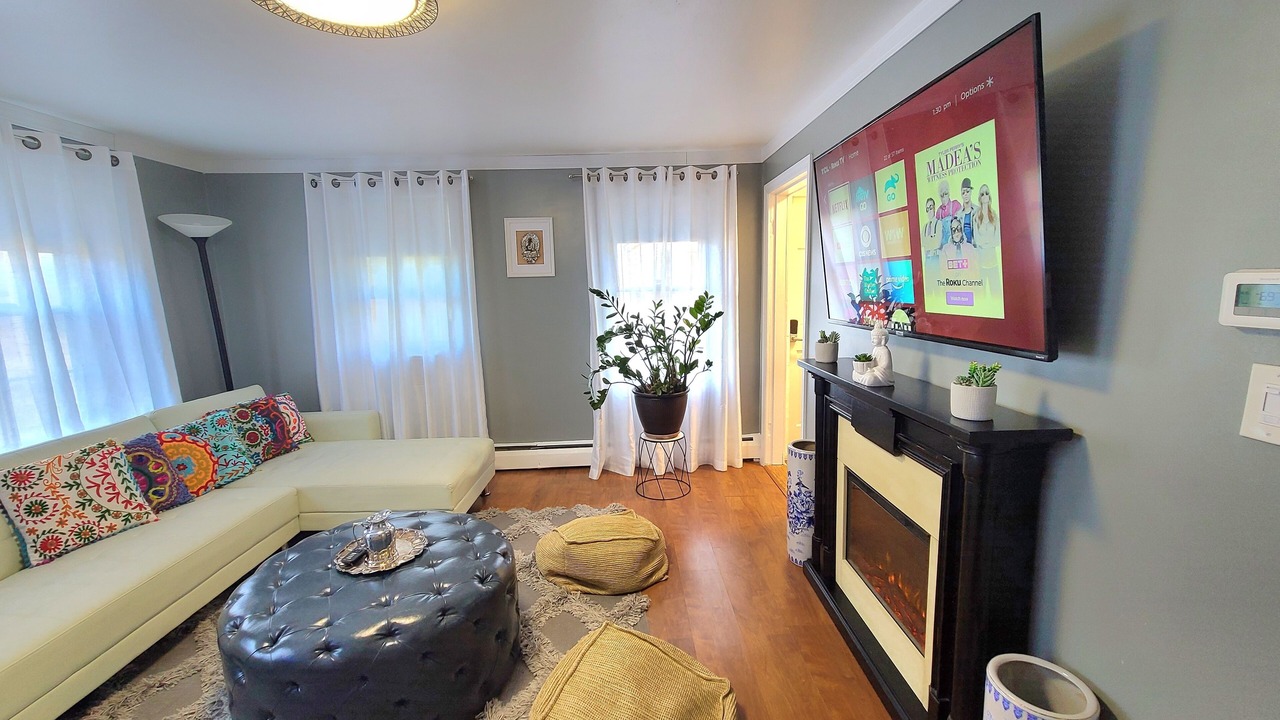 Photo of Livingroom in Quincy