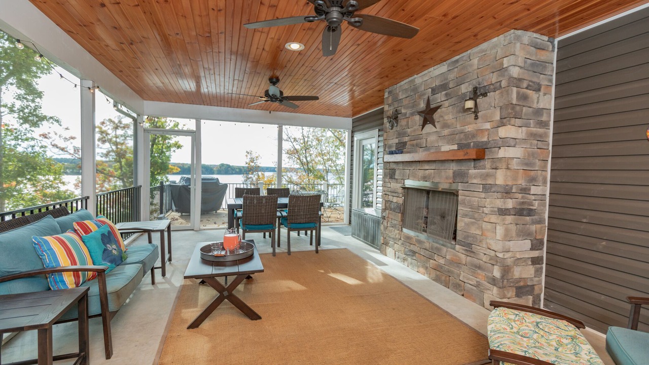 Photo of Outdoor in Bracey