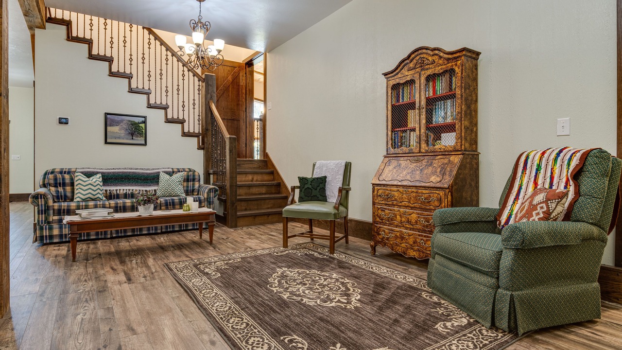 Photo of Livingroom in Huron