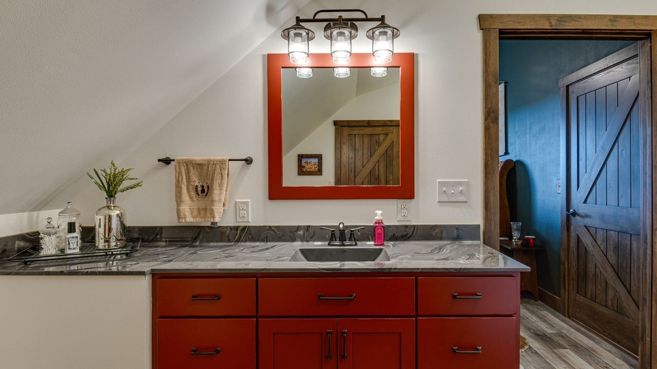 Photo of Bathroom in Huron