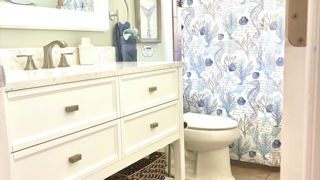 Photo of Bathroom in Indian Waters