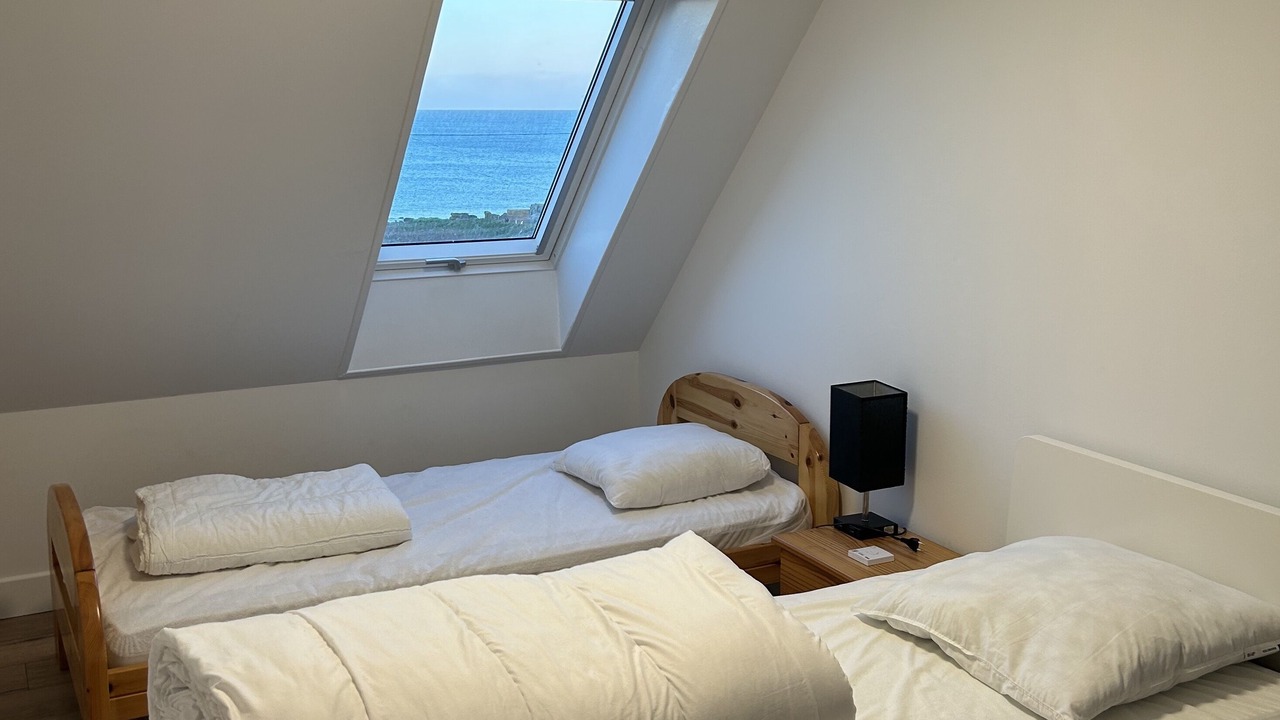 Photo of Bedroom in Lampaul-Plouarzel