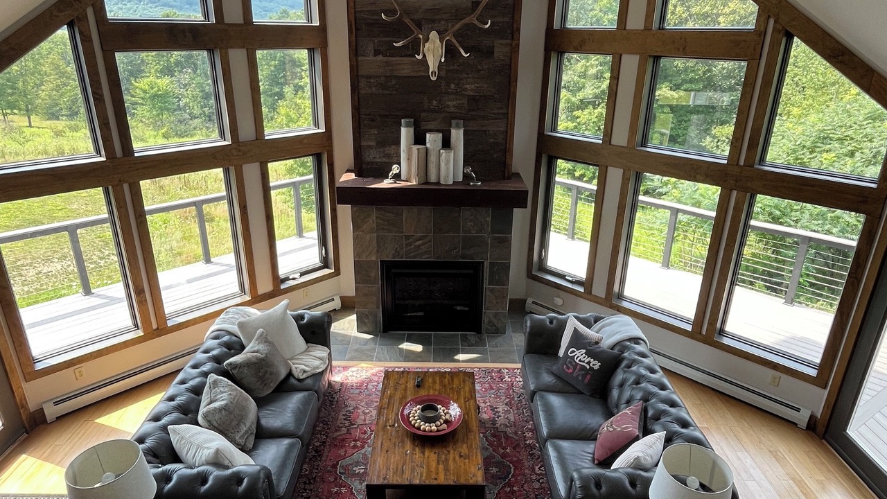 Photo of Livingroom in Great Valley