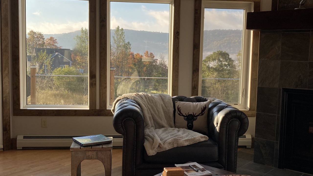 Photo of Livingroom in Great Valley