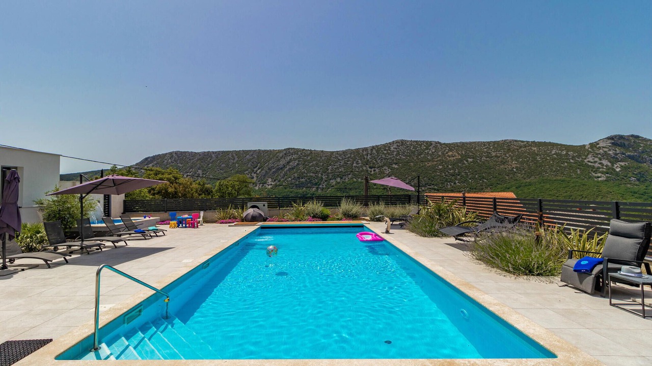 Photo of Outdoor in Grizane