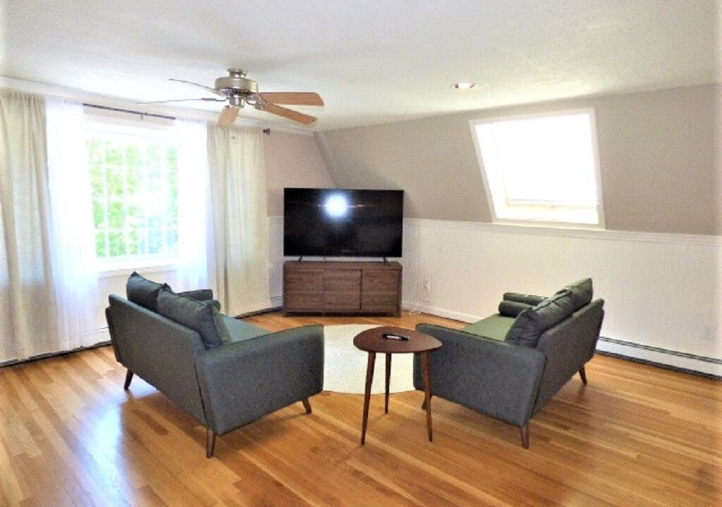 Photo of Livingroom in Dennis