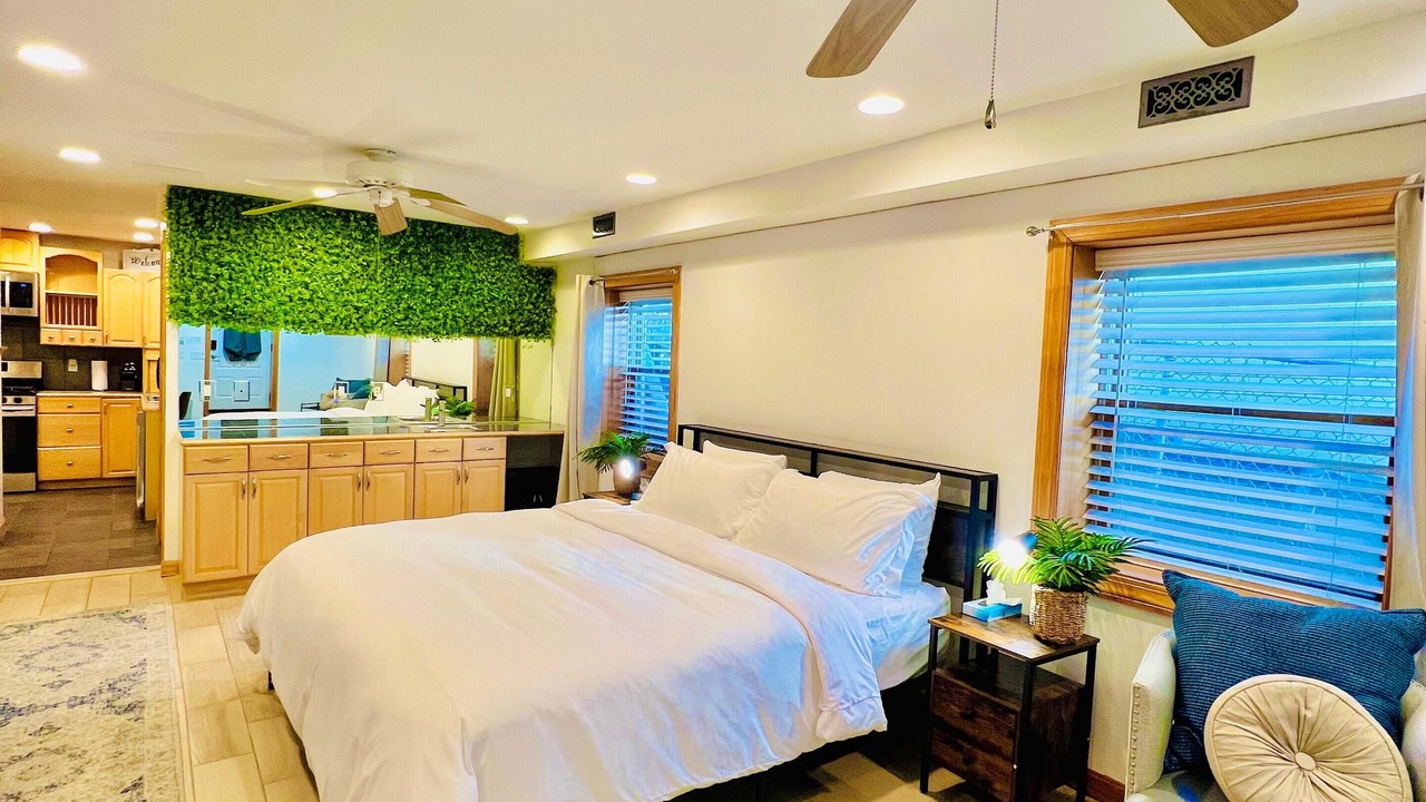 Photo of Bedroom in Everett
