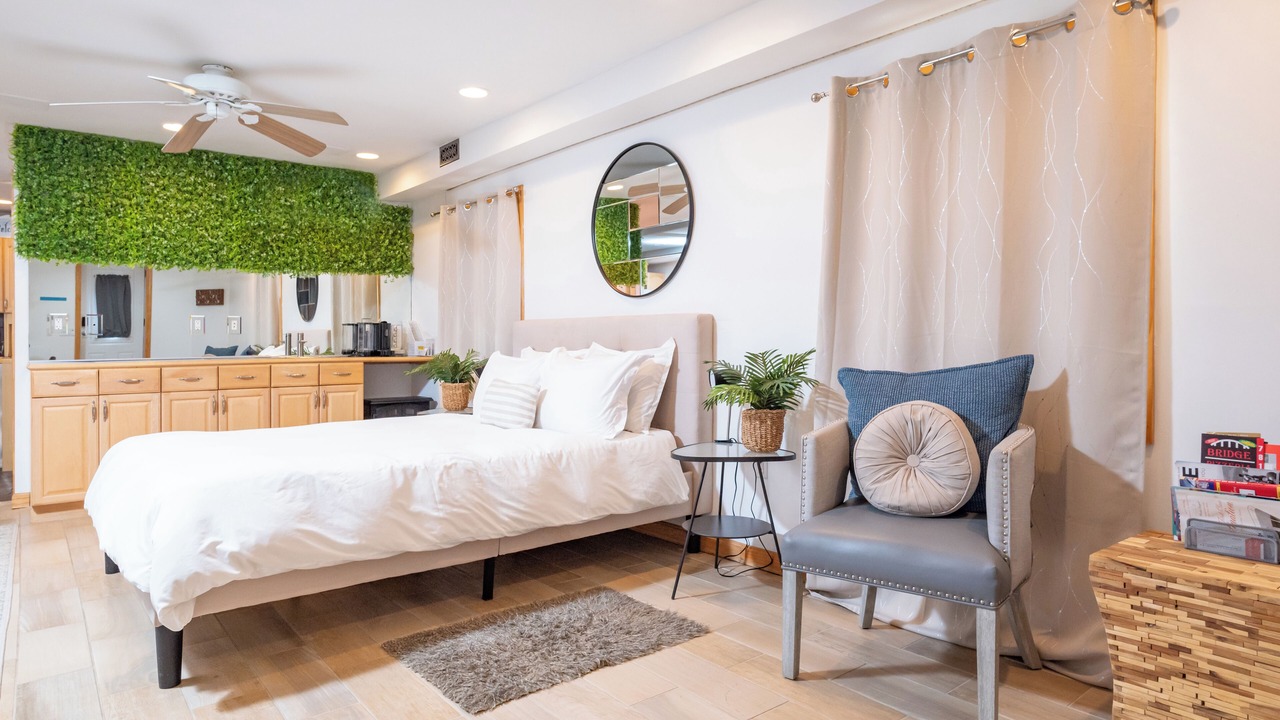 Photo of Bedroom in Everett