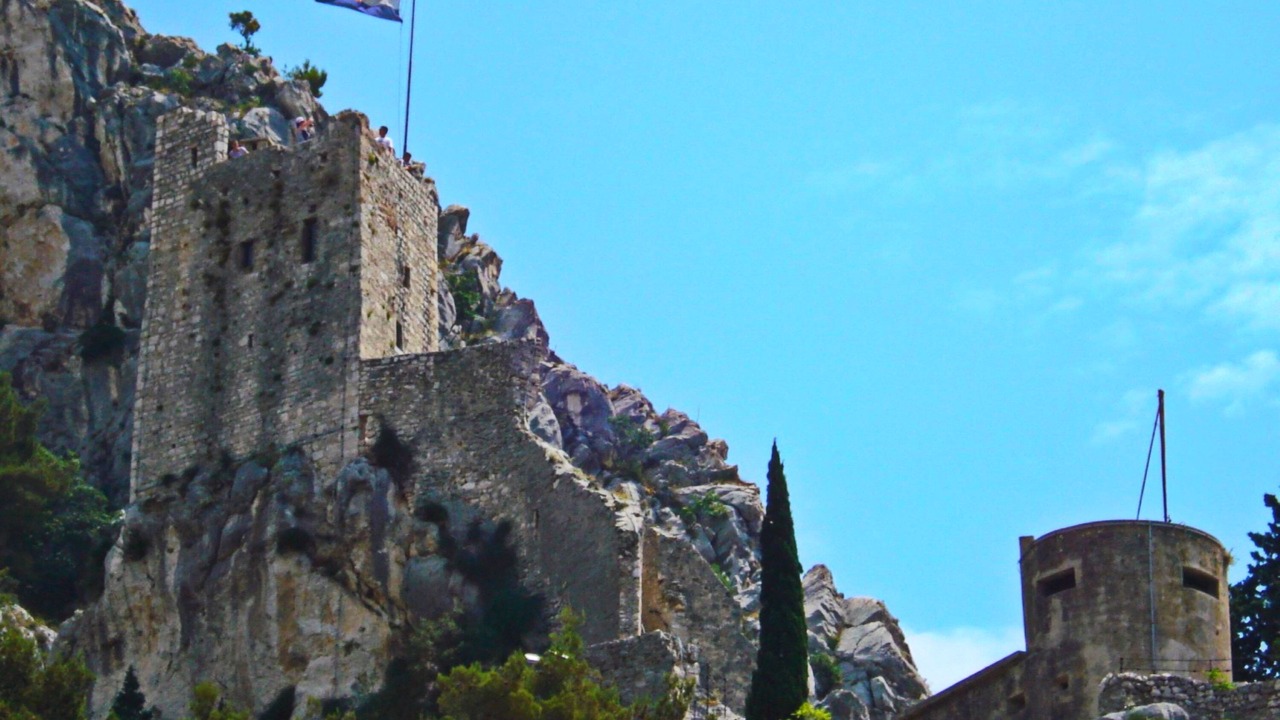 Photo of Others in Omis