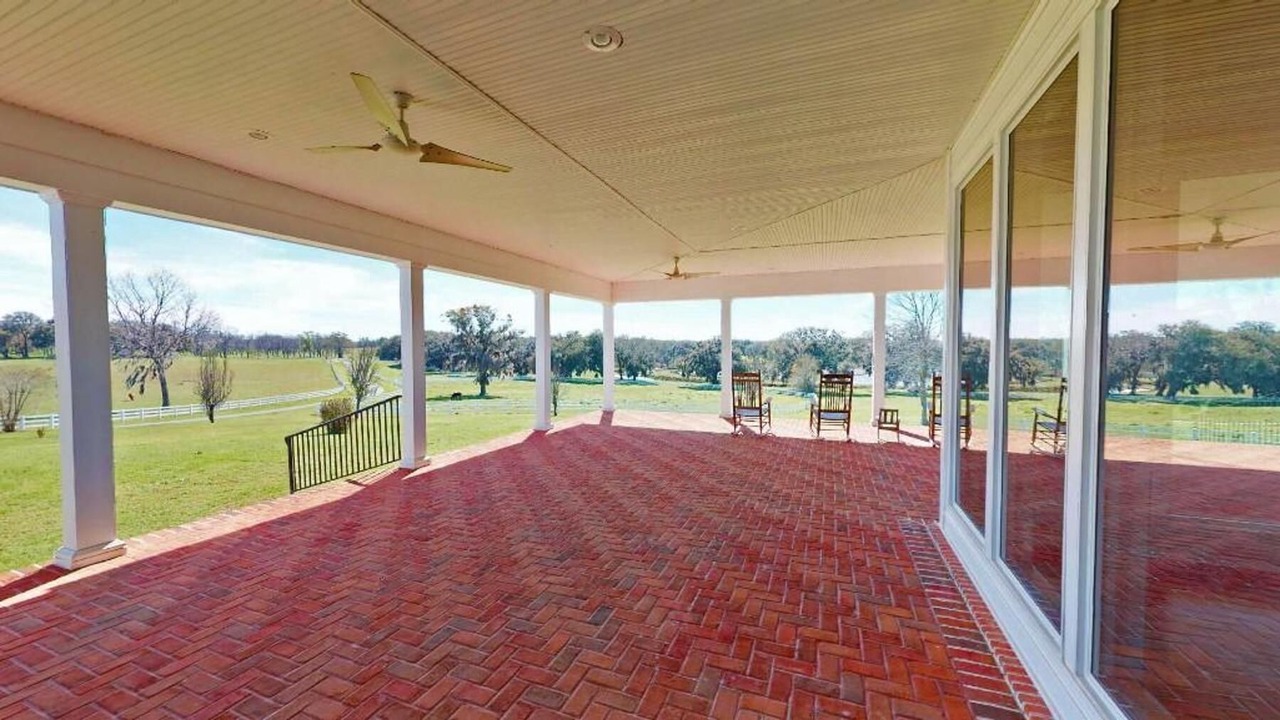 Photo of Patio Balcony in Monticello