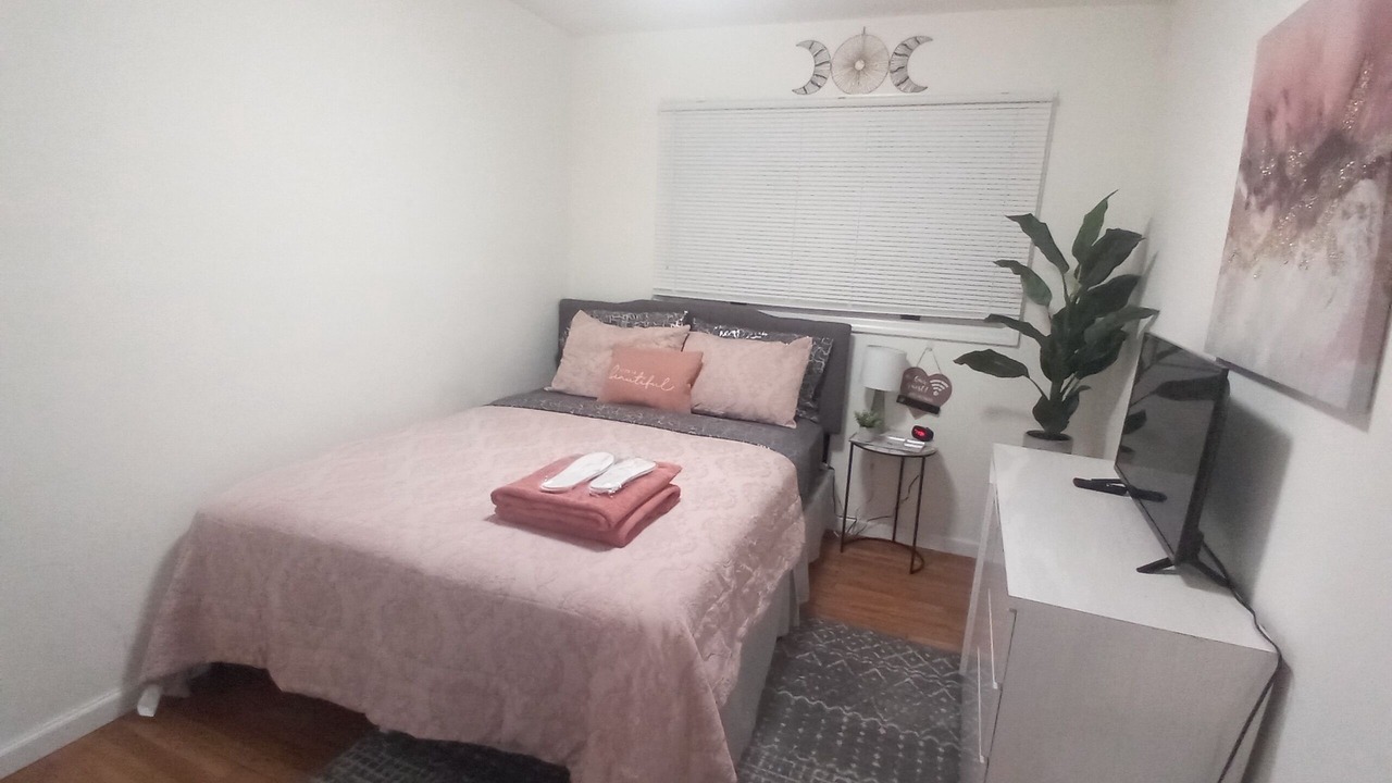 Photo of Bedroom in Mastic