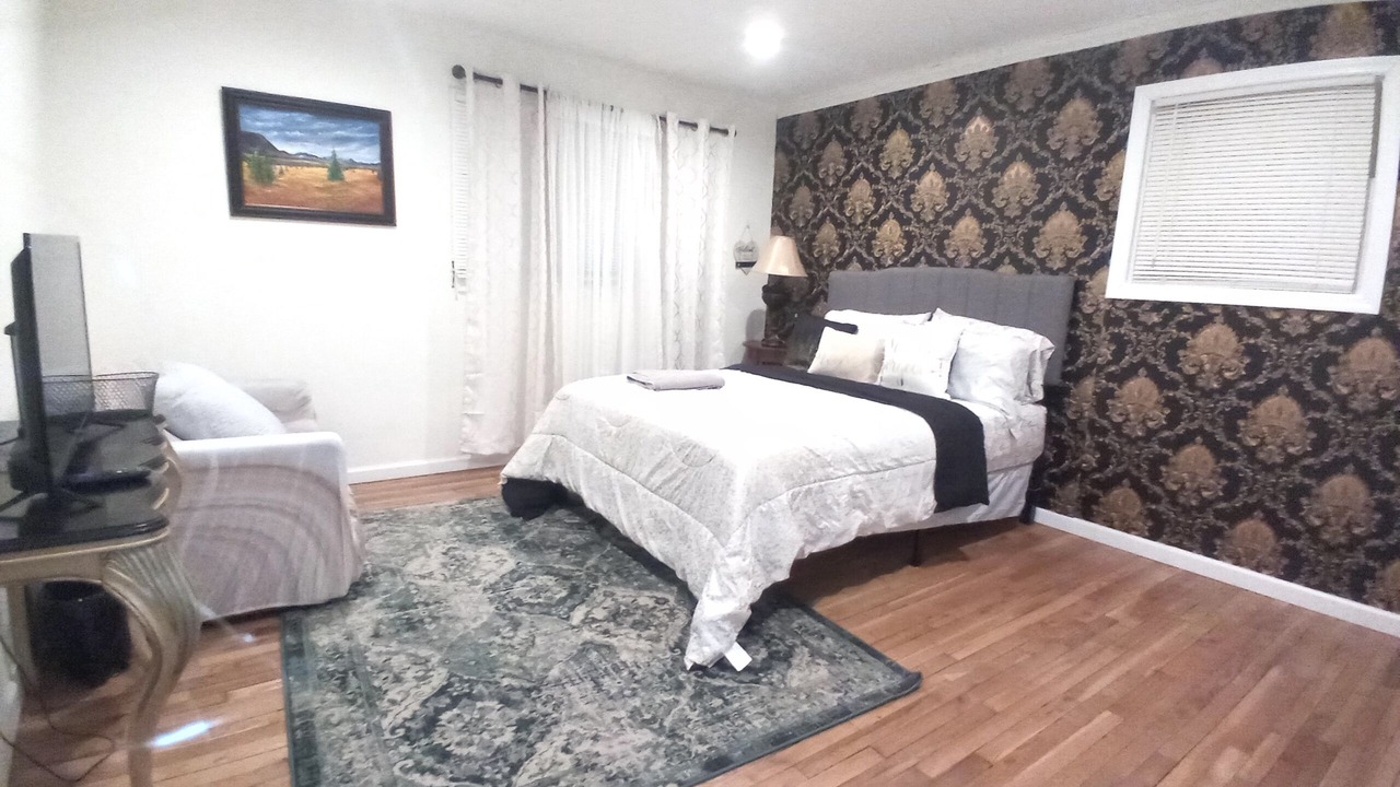 Photo of Bedroom in Mastic
