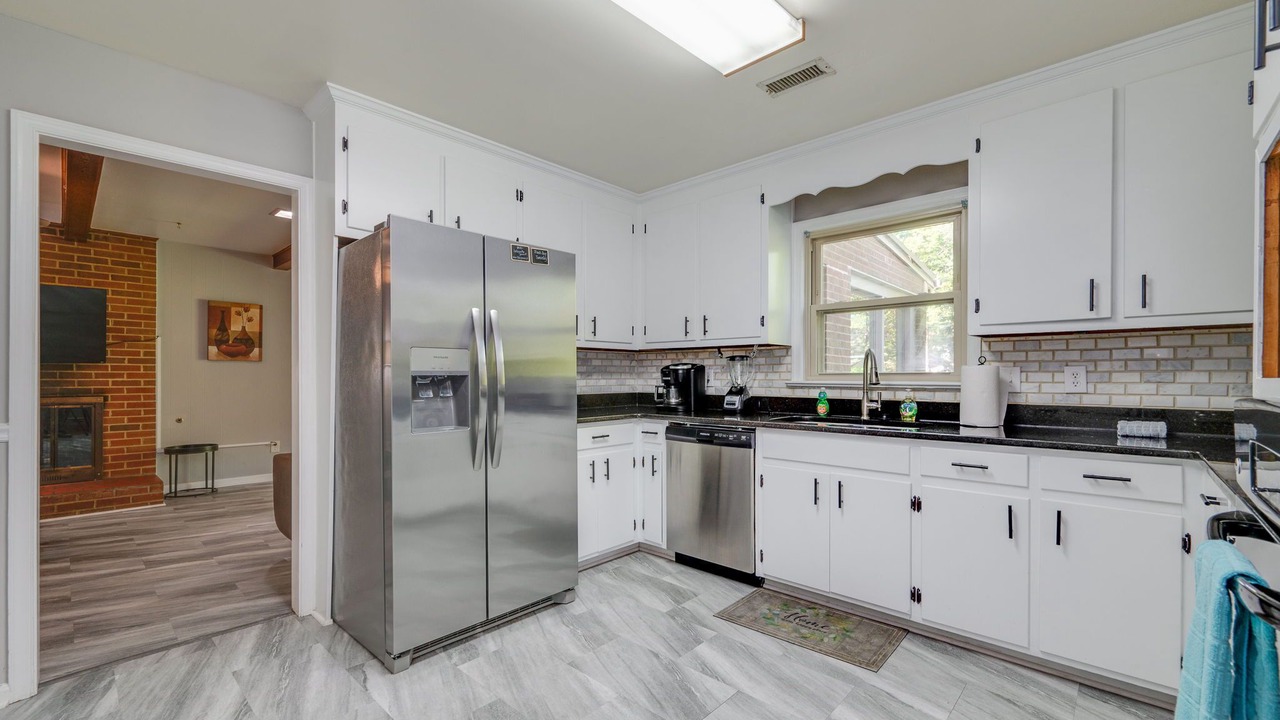 Photo of Kitchen in Buckroe Beach