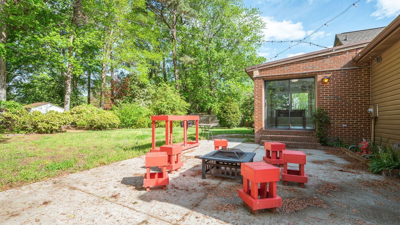 Photo of Patio Balcony in Buckroe Beach