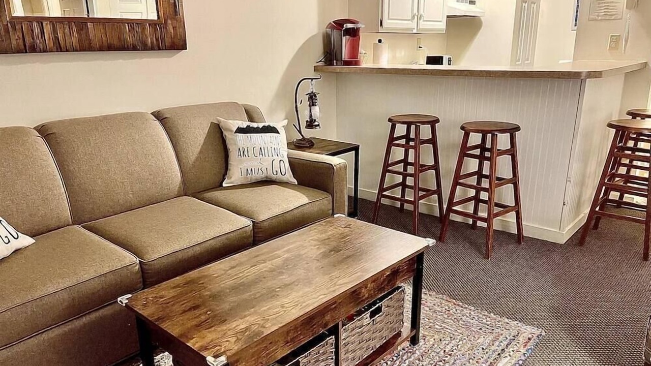 Photo of Livingroom in Hancock