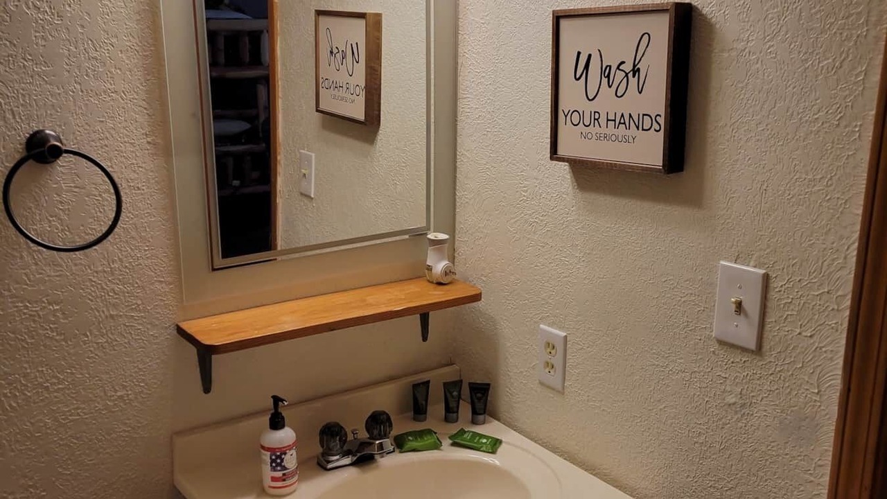 Photo of Bathroom in Schnellville
