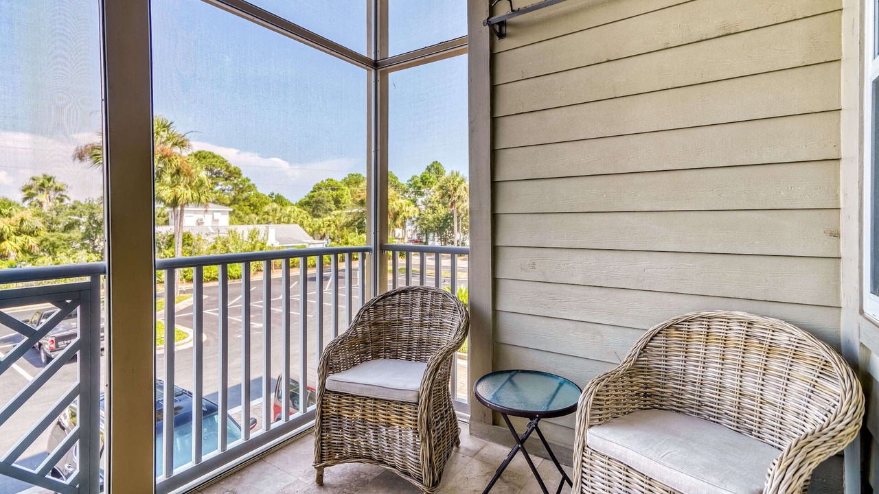 Photo of Patio Balcony in Seagrove Beach