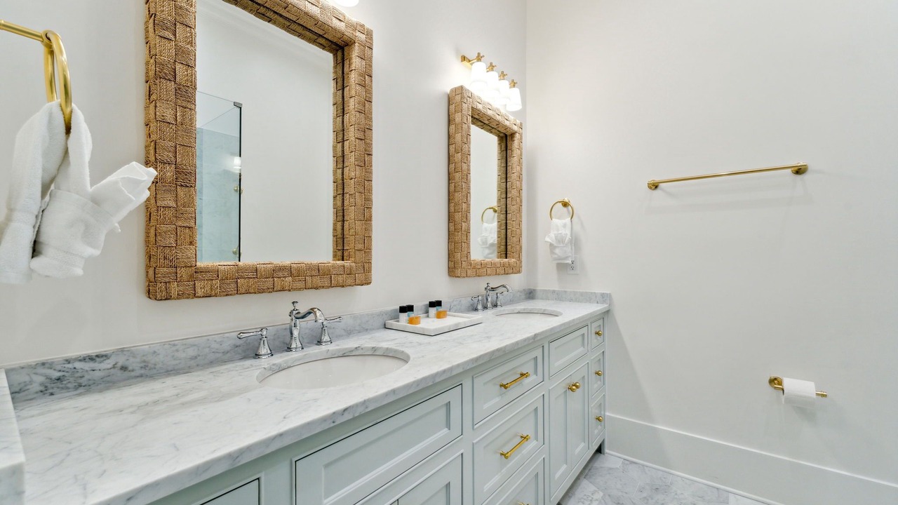 Photo of Bathroom in WaterSound Beach