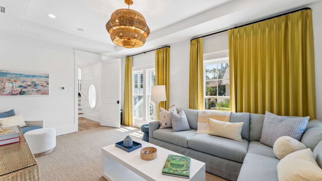 Photo of Livingroom in WaterSound Beach