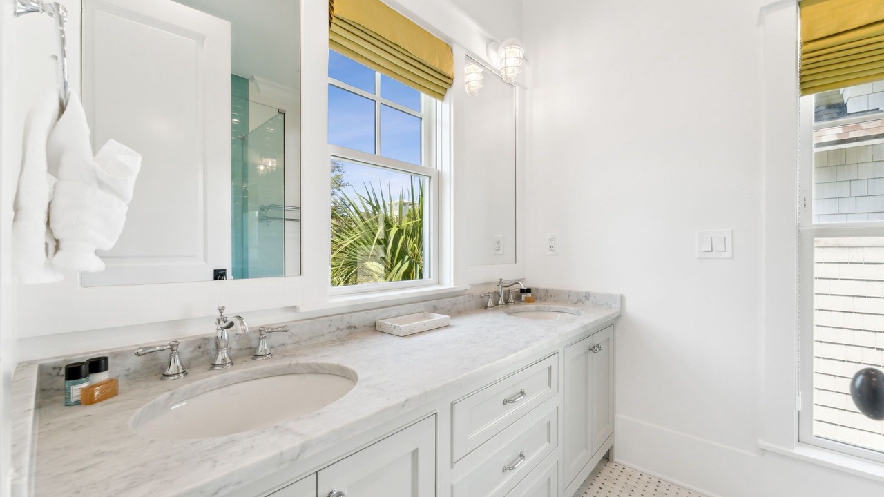 Photo of Bathroom in WaterSound Beach